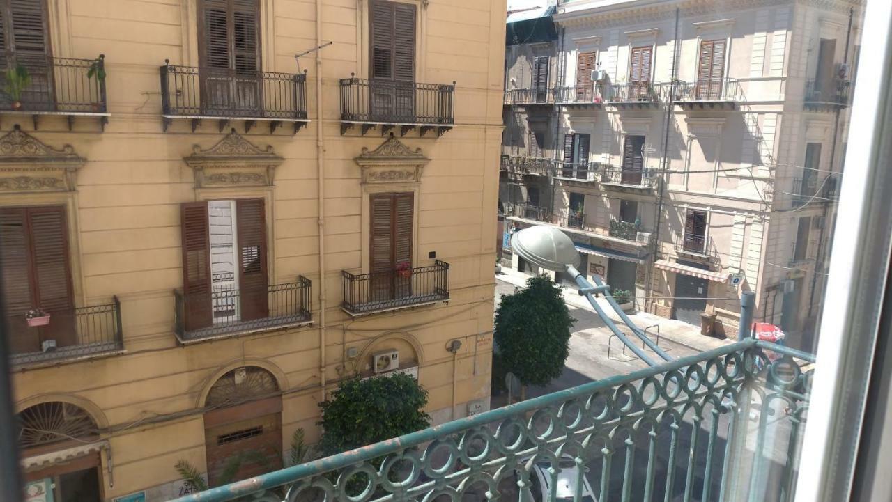 Il Genio Del Porto - Mabbonath B&B Palermo Bagian luar foto